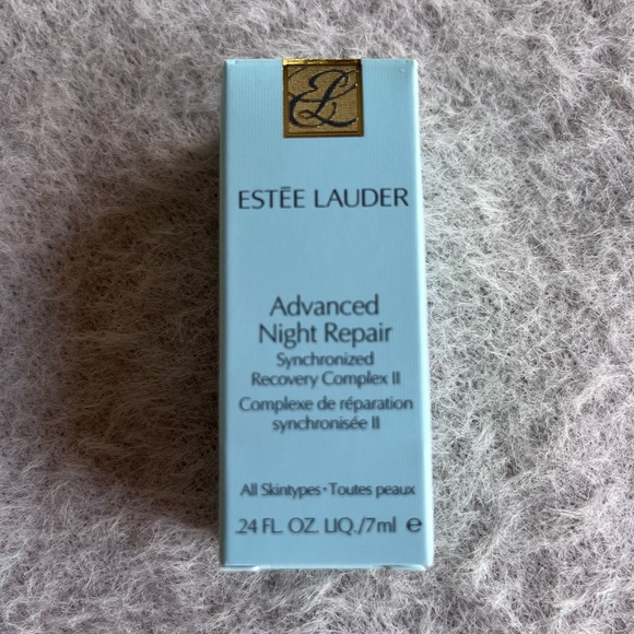 Estée Lauder Travel Size Advanced night repair - Picture 6 of 7